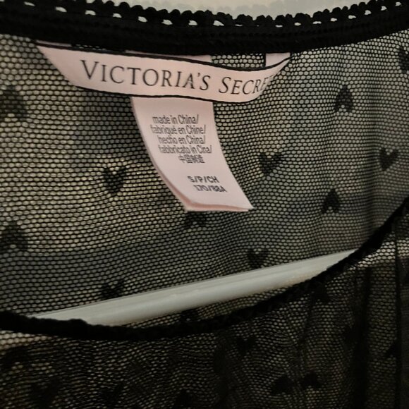 Victoria's Secret Size: Small - Picture 2 of 4
